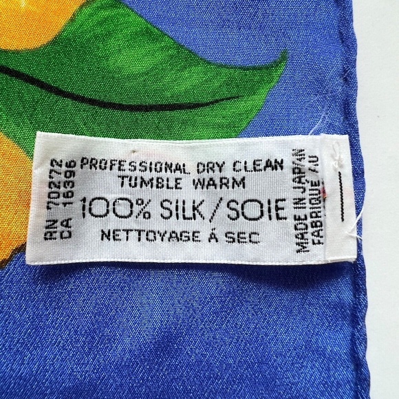 Liz Claiborne Scarf 100% Silk Square Multi Color Large Flowers Floral Japan 30" - Picture 6 of 7